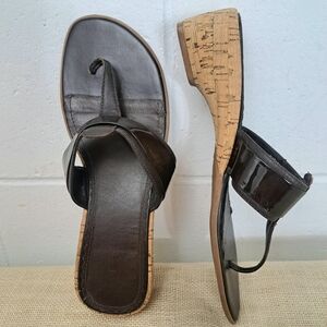 Vintage Y2K Bass Leather T Post Cork Chunky Kitten Heel Sandals Sz8.5